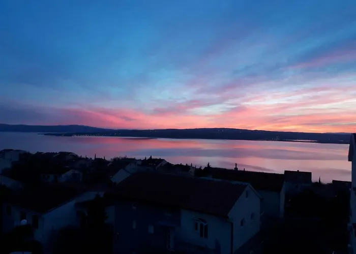 Adria Lila Crikvenica 아파트